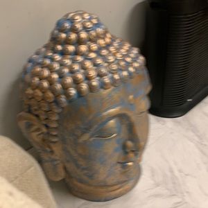 Meet your Posher, Eden